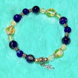 NATURAL AMETHRINE CRYSTAL W/CROSS STRETCHABLE BRACELET